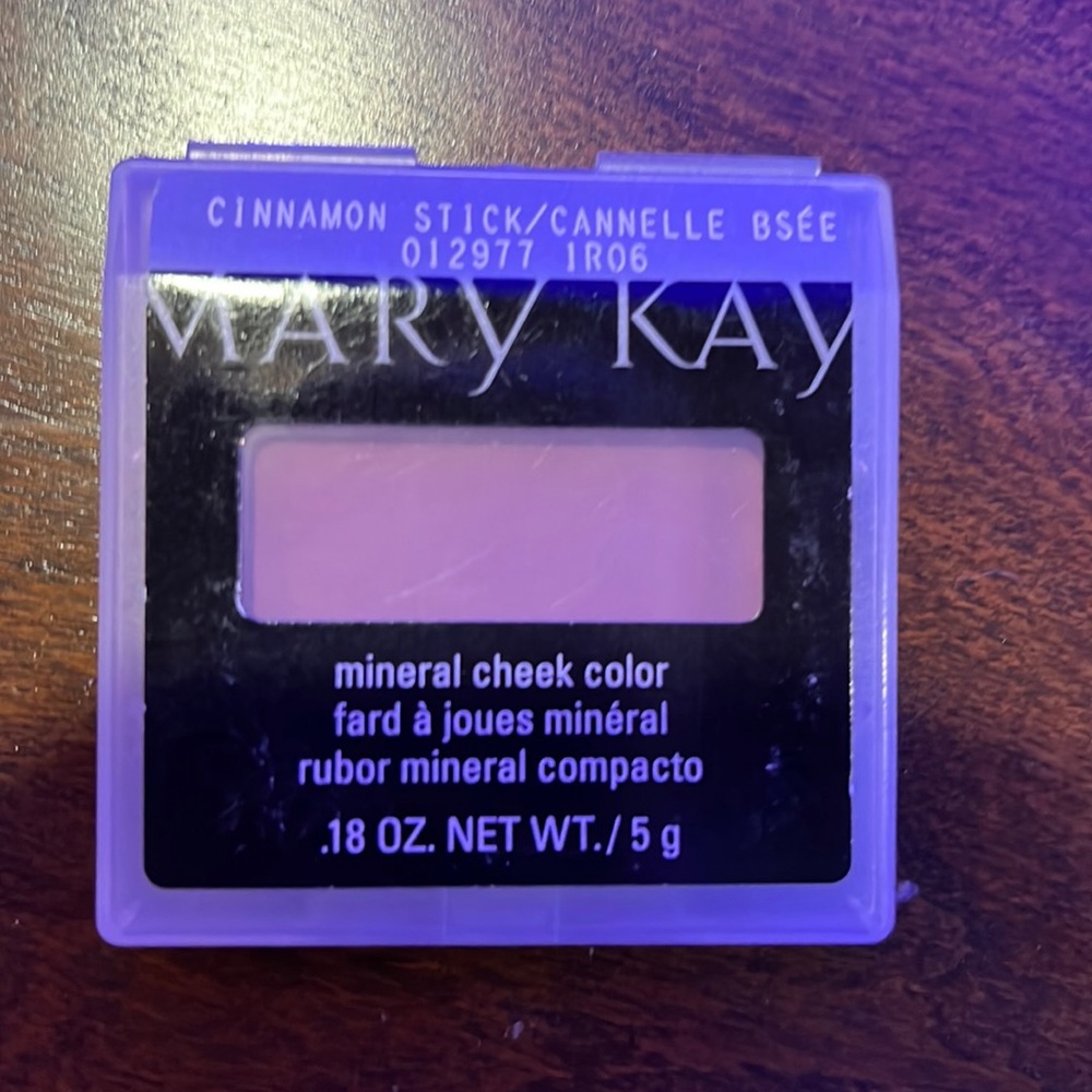 Mary Kay cheek color